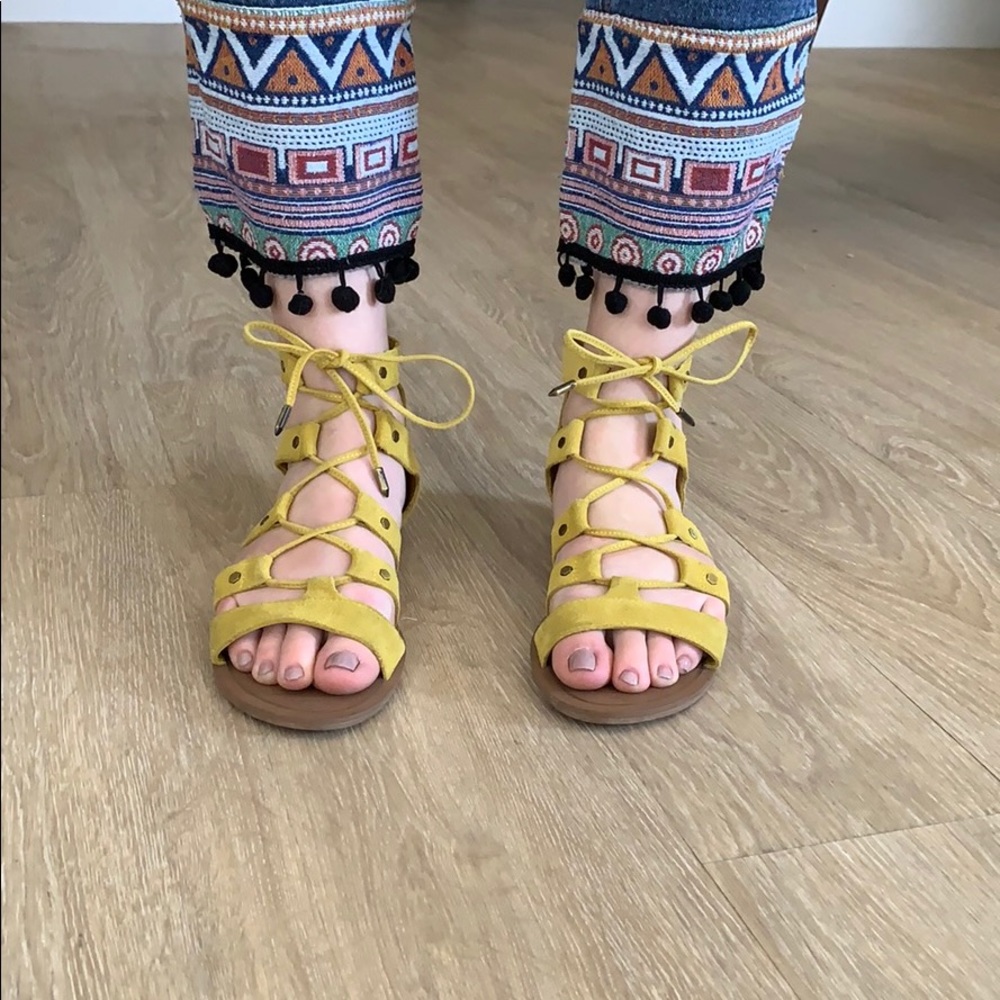 Dolce Vita sandals!